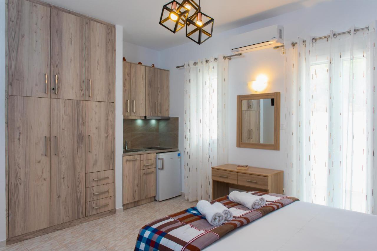 Theodora Rooms Kamares  Exteriér fotografie